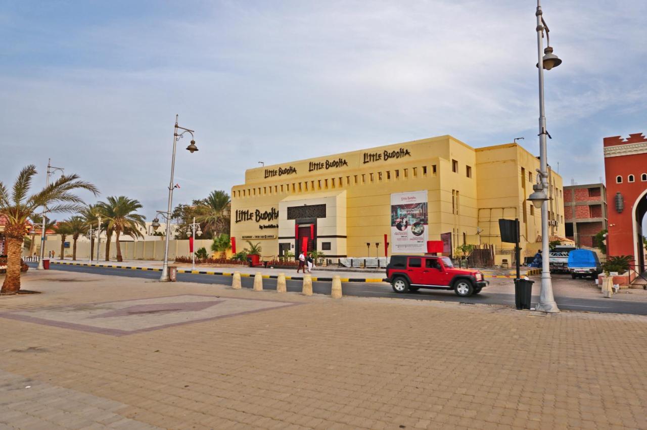 Ferienwohnung Modern Mountain View On The Touristic Promenade Hurghada Exterior foto